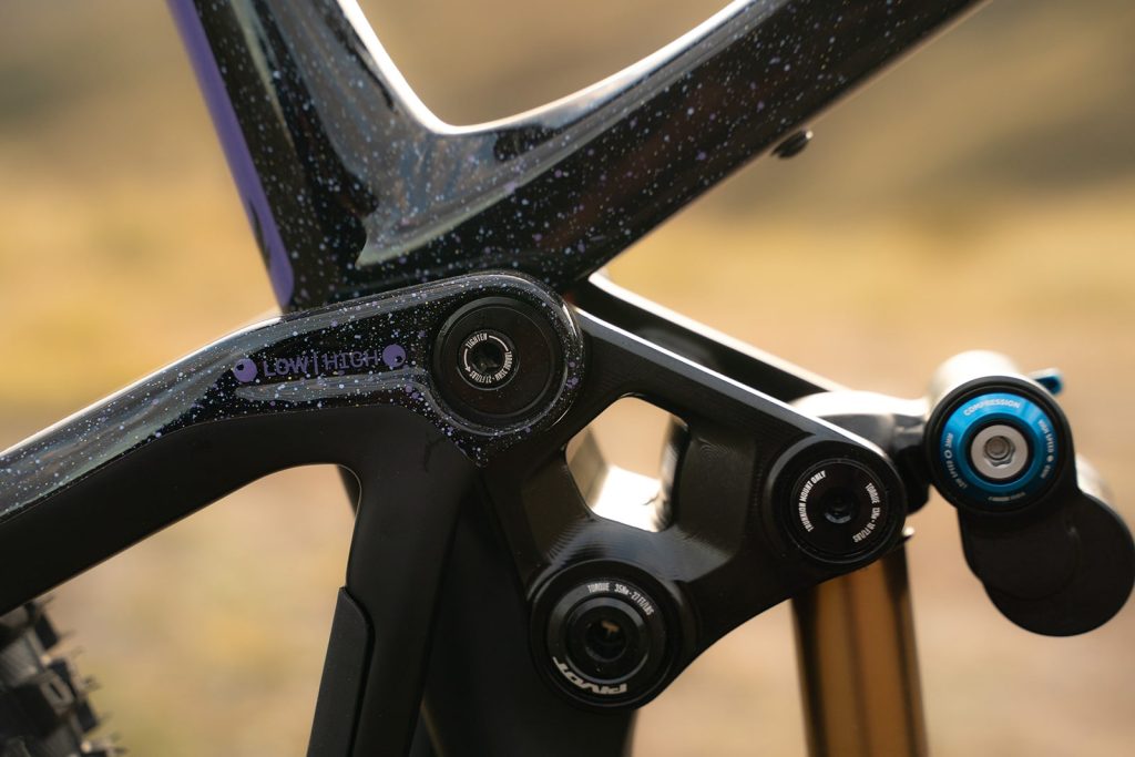 Pivot Firebird